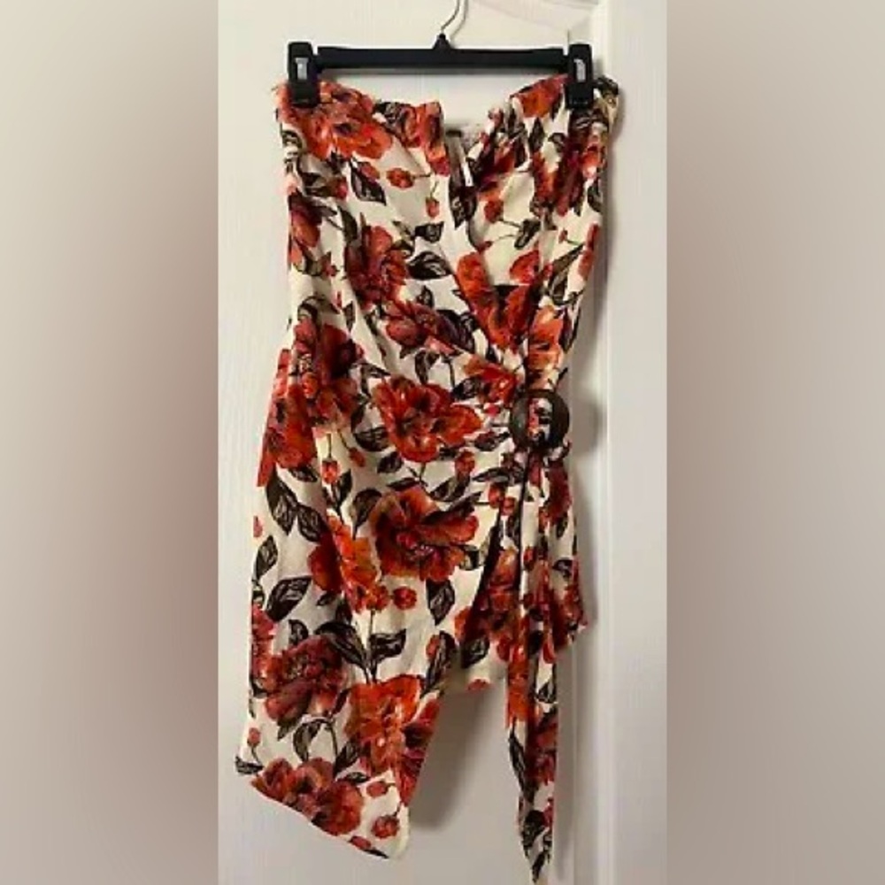 Free People Floral Wrap Mini Dress 
Size‎ Small